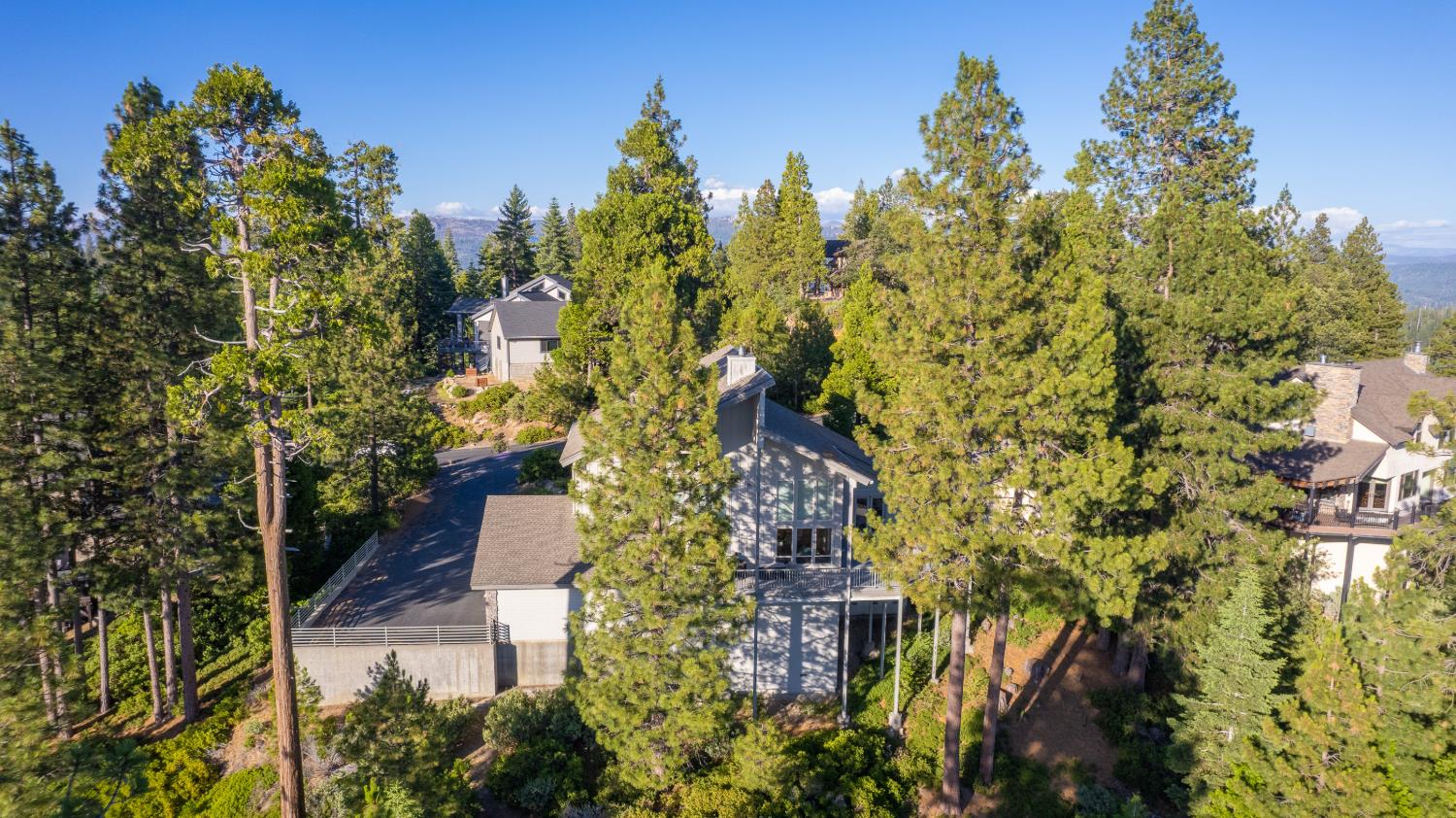 42502 Bretz Point Ln, Shaver Lake, CA 93664