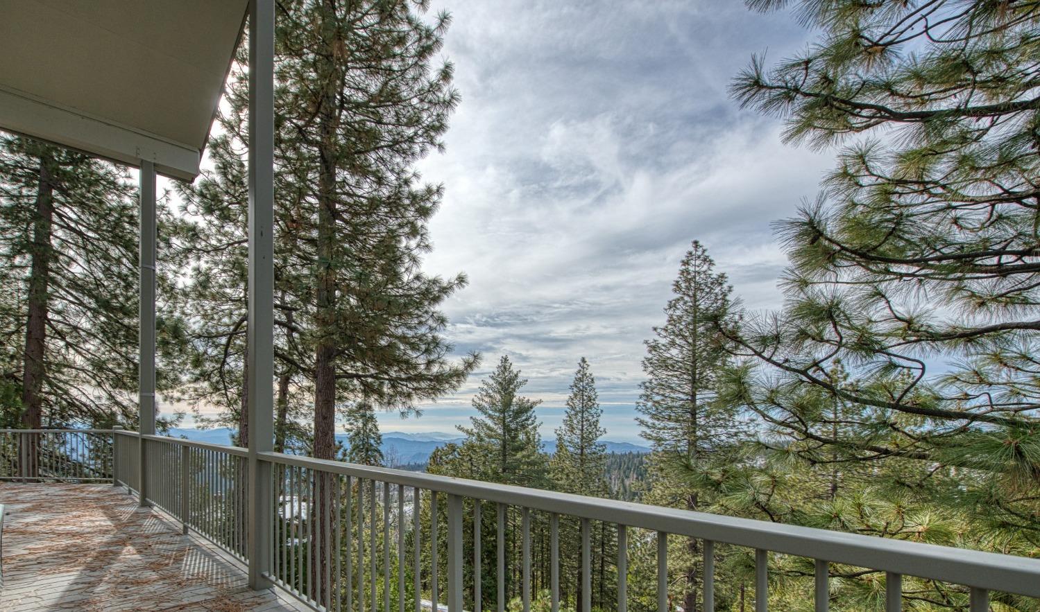 42502 Bretz Point Ln, Shaver Lake, CA 93664