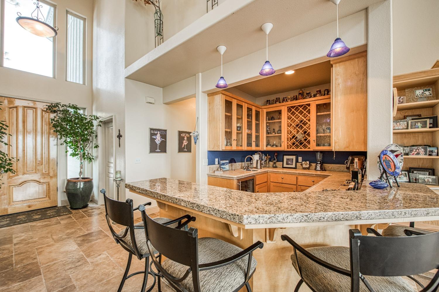 42502 Bretz Point Ln, Shaver Lake, CA 93664