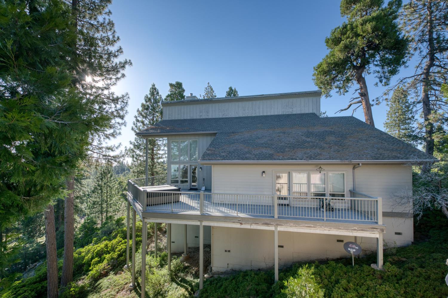 42502 Bretz Point Ln, Shaver Lake, CA 93664