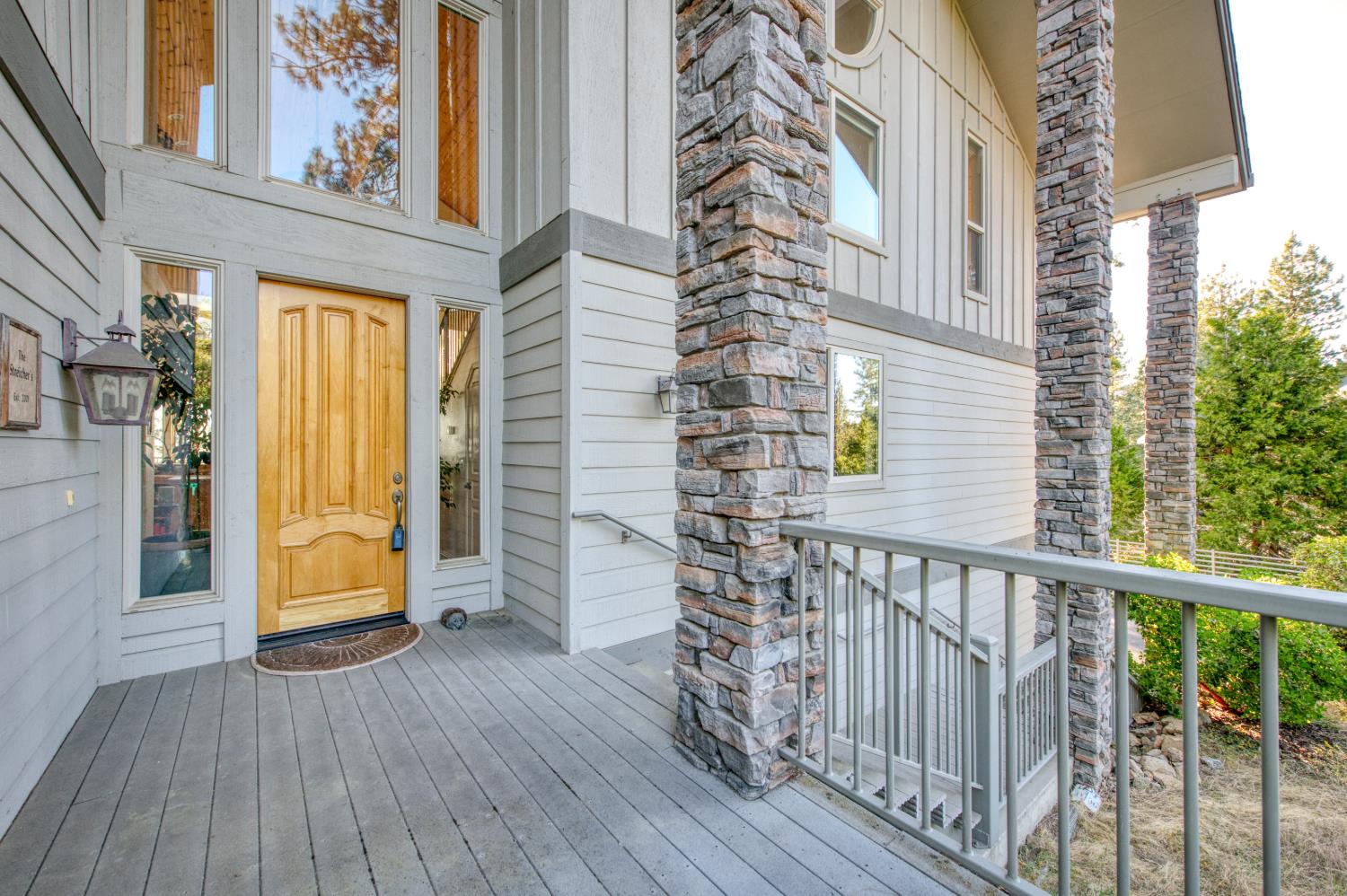 42502 Bretz Point Ln, Shaver Lake, CA 93664