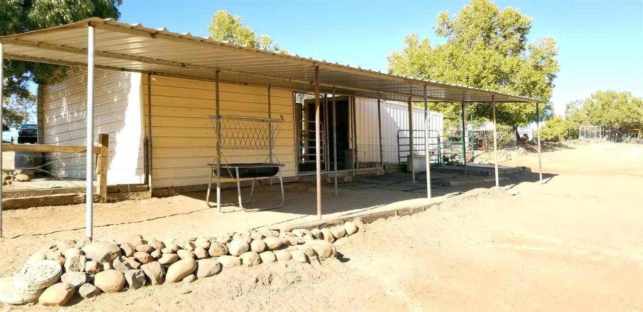 20351 Thermal Rd, Sanger, CA 93657