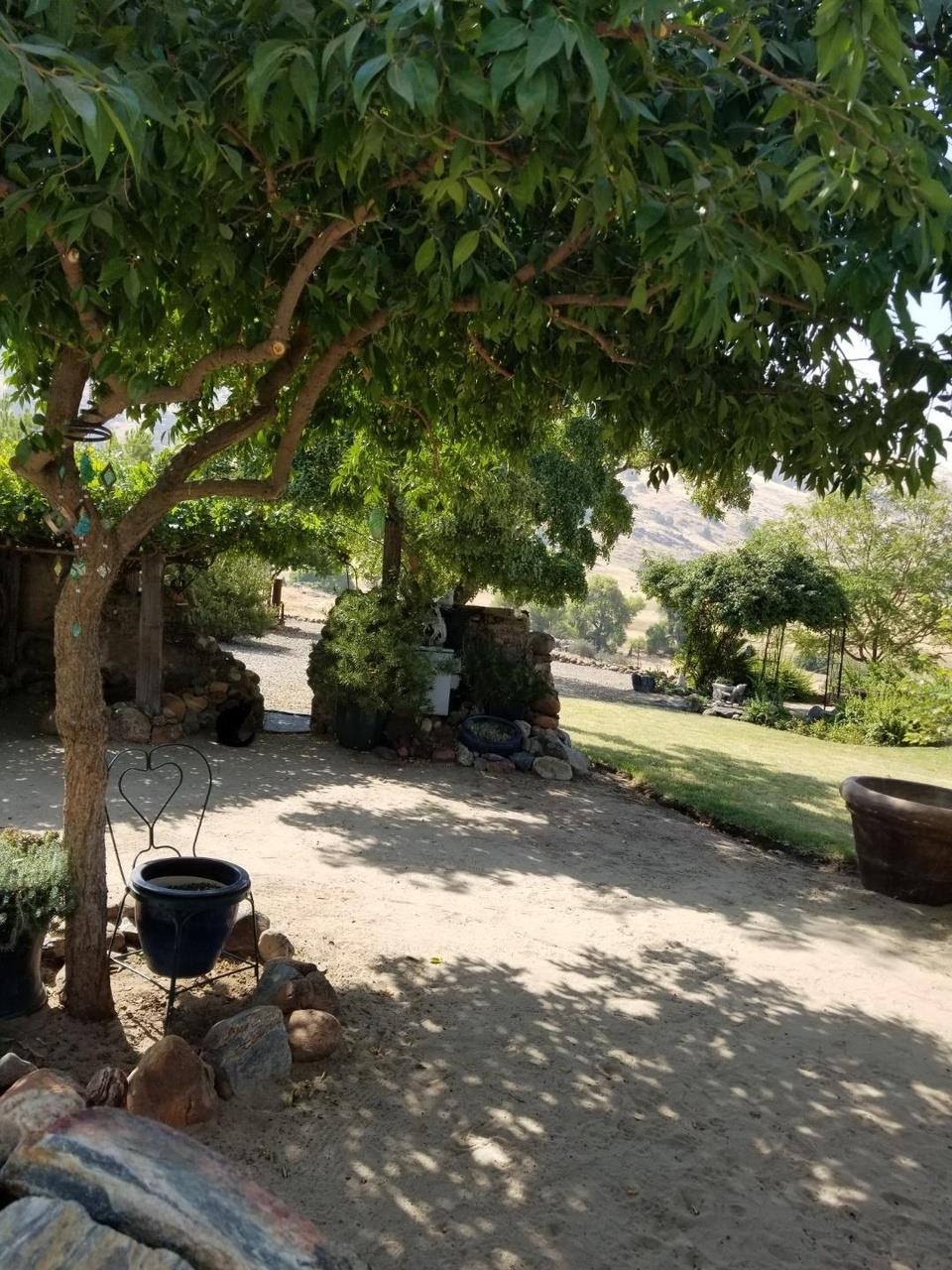 20351 Thermal Rd, Sanger, CA 93657