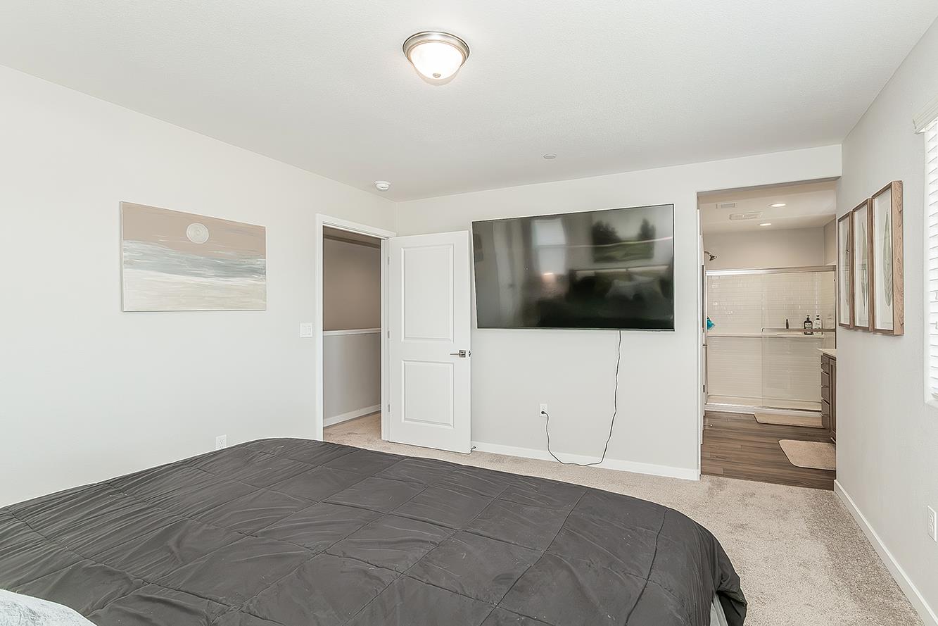 580 Mccaffrey Way, Madera, CA 93636