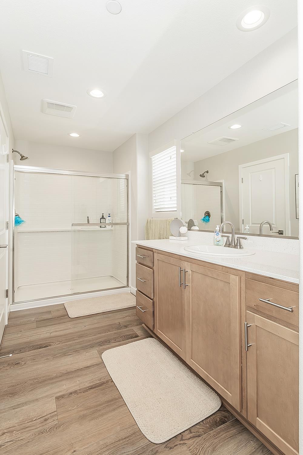 580 Mccaffrey Way, Madera, CA 93636