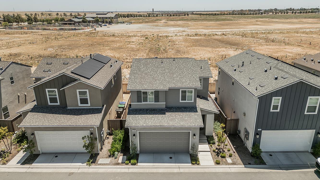 580 Mccaffrey Way, Madera, CA 93636