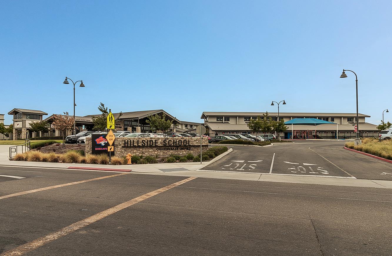 580 Mccaffrey Way, Madera, CA 93636