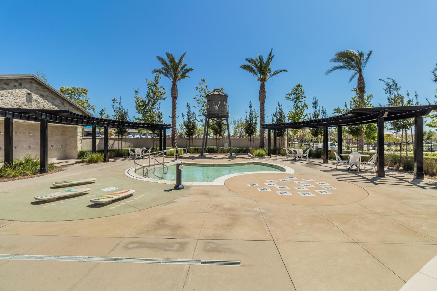 580 Mccaffrey Way, Madera, CA 93636