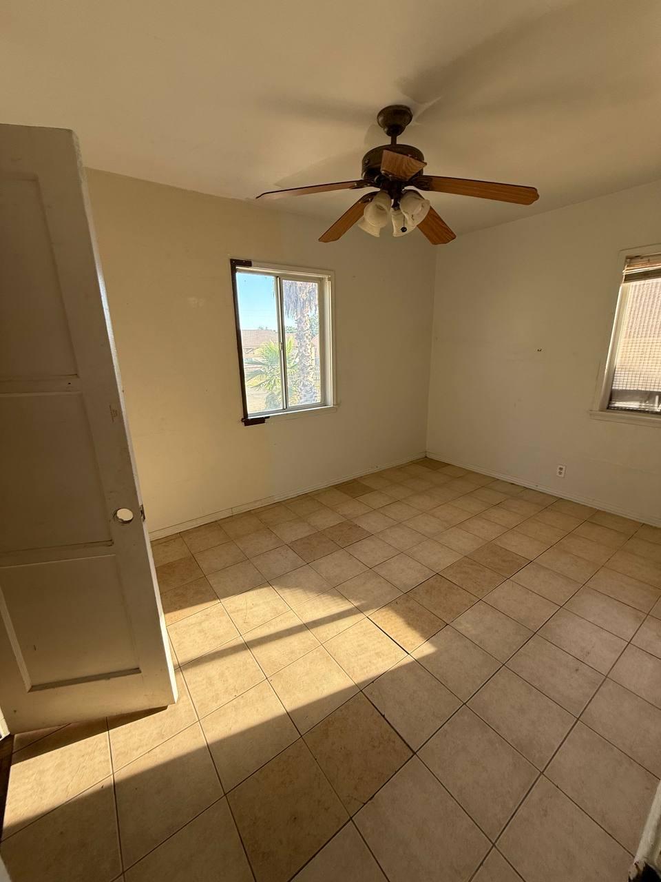 4504 Mesa Dr, Bakersfield, CA 93306