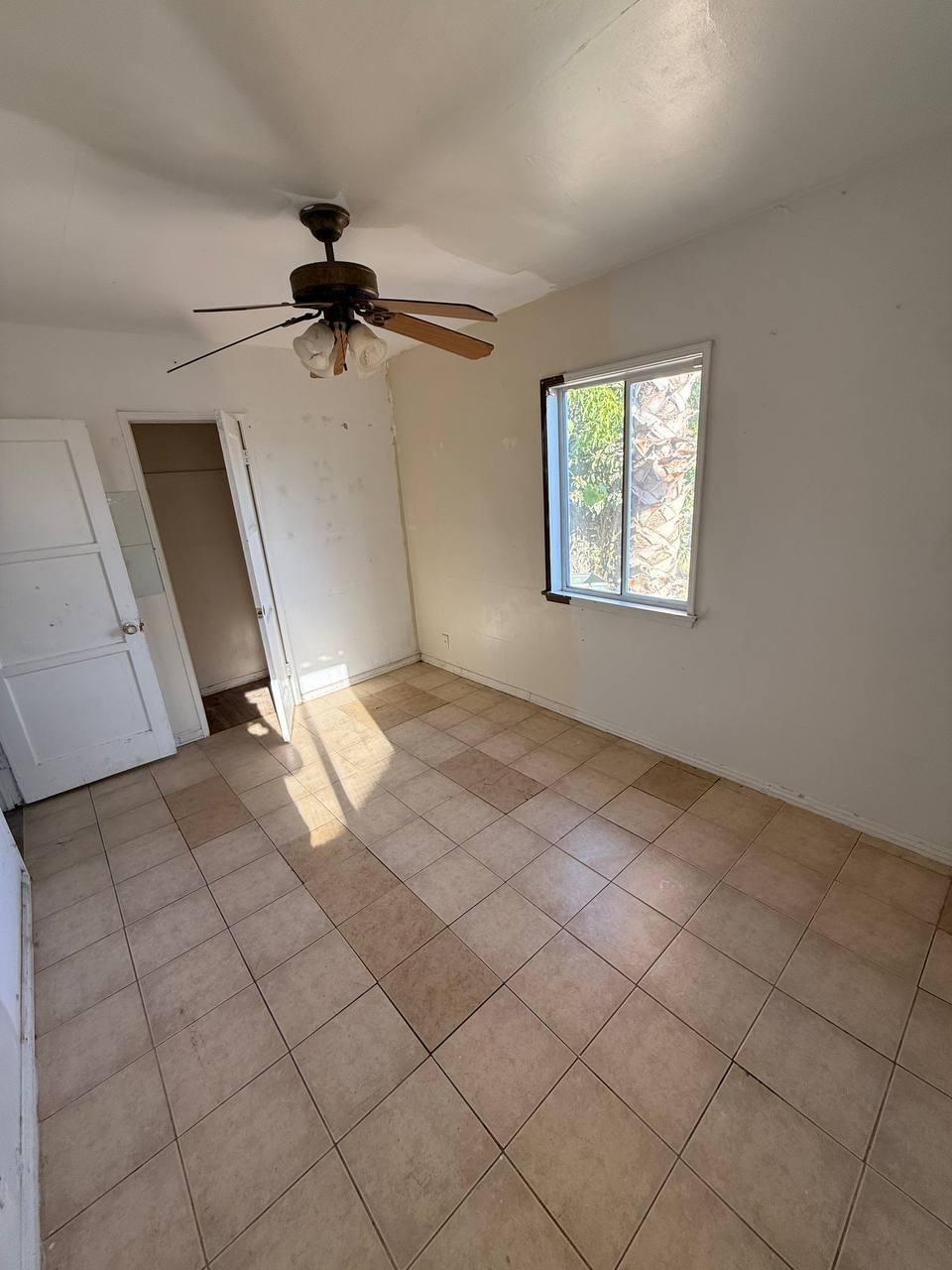 4504 Mesa Dr, Bakersfield, CA 93306