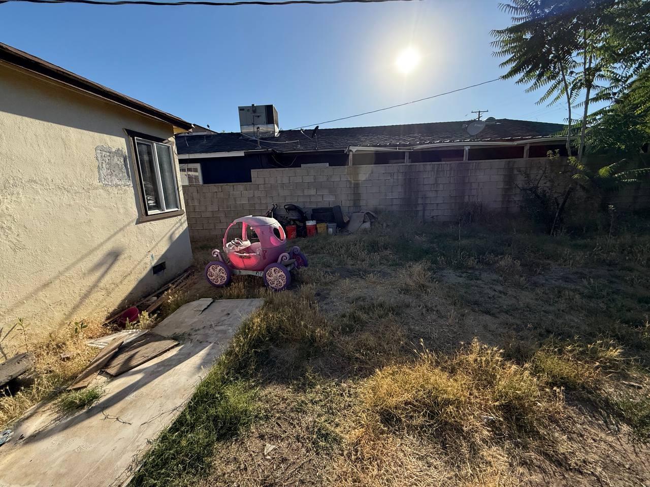 4504 Mesa Dr, Bakersfield, CA 93306