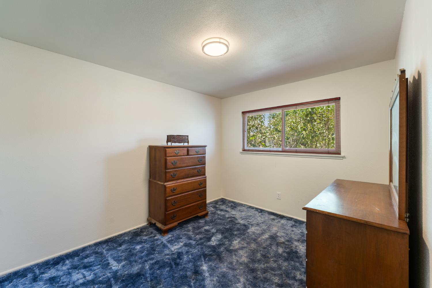 4159 N Lead Ave, Fresno, CA 93722