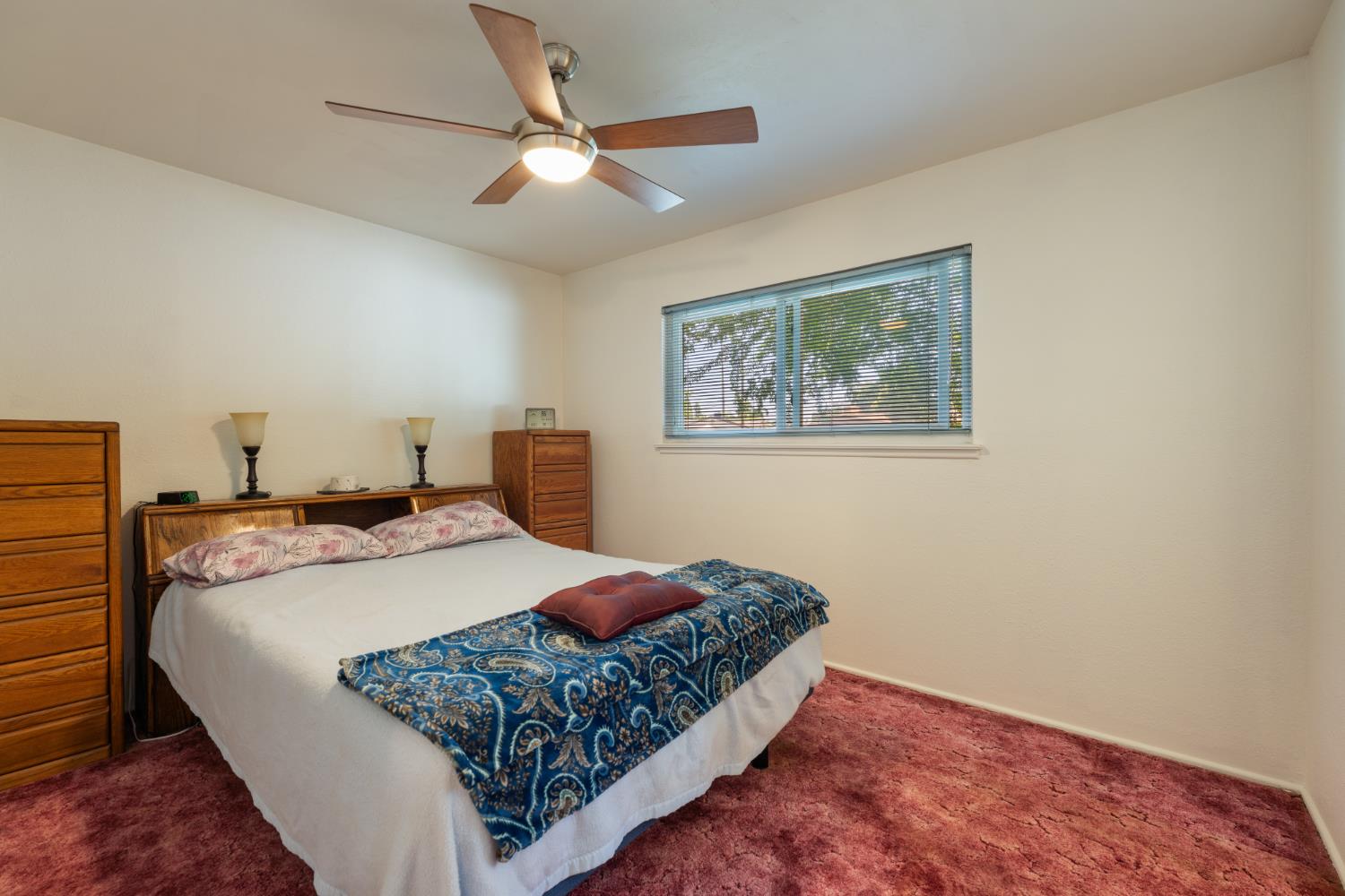 4159 N Lead Ave, Fresno, CA 93722