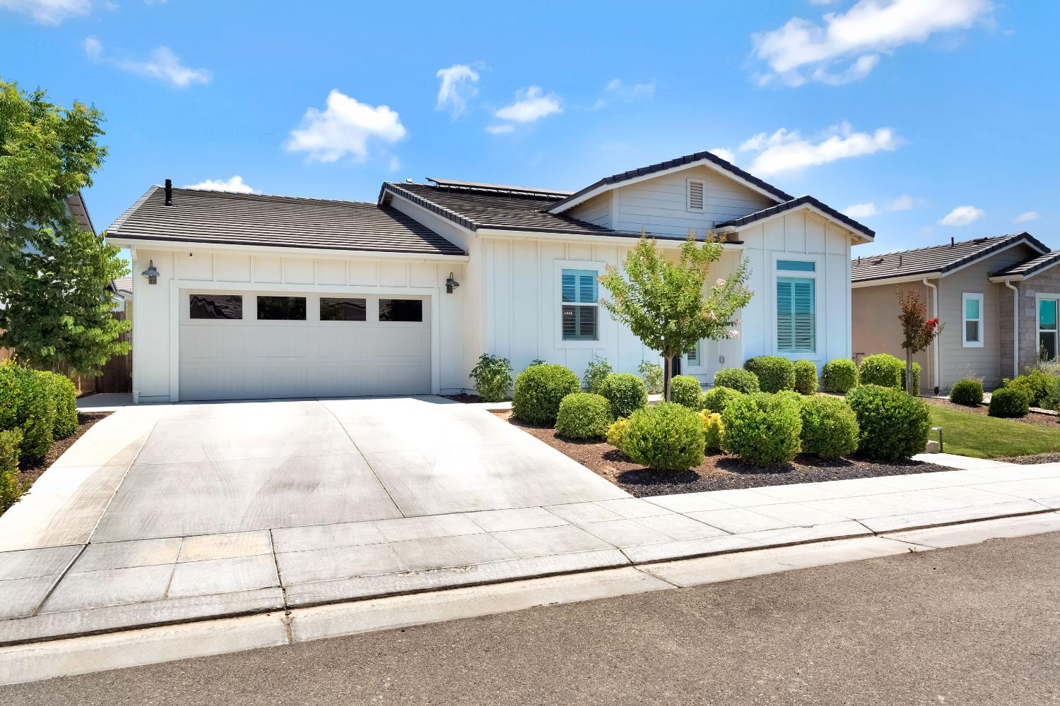 537 Huntington Ave S, Madera, CA 93636