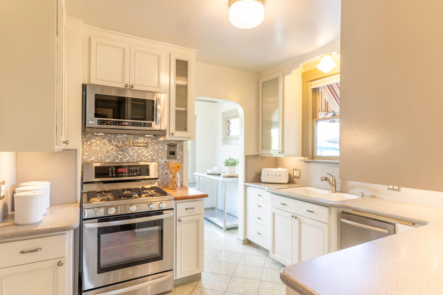 744 E Brown Ave, Fresno, CA 93704