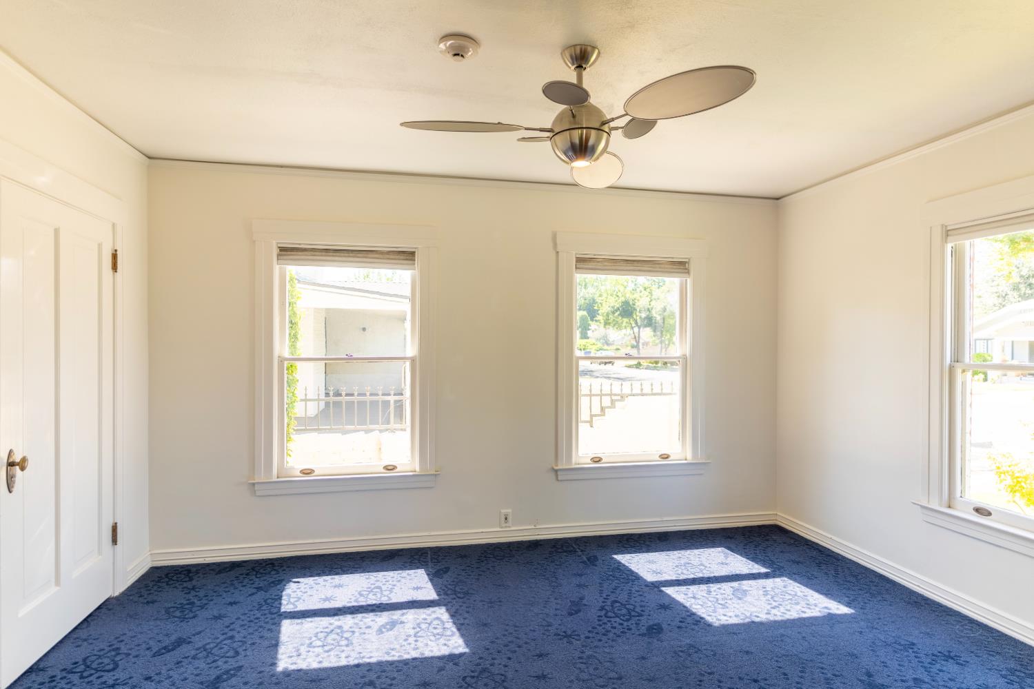 744 E Brown Ave, Fresno, CA 93704