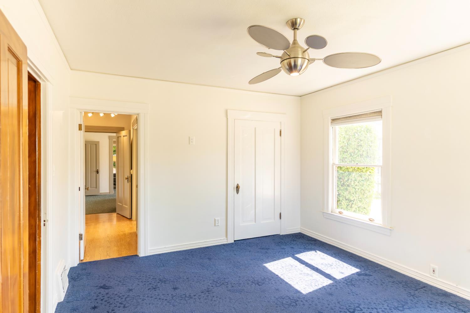 744 E Brown Ave, Fresno, CA 93704