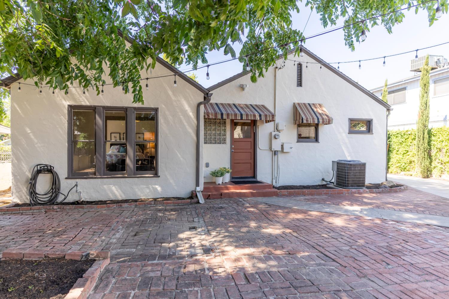 744 E Brown Ave, Fresno, CA 93704