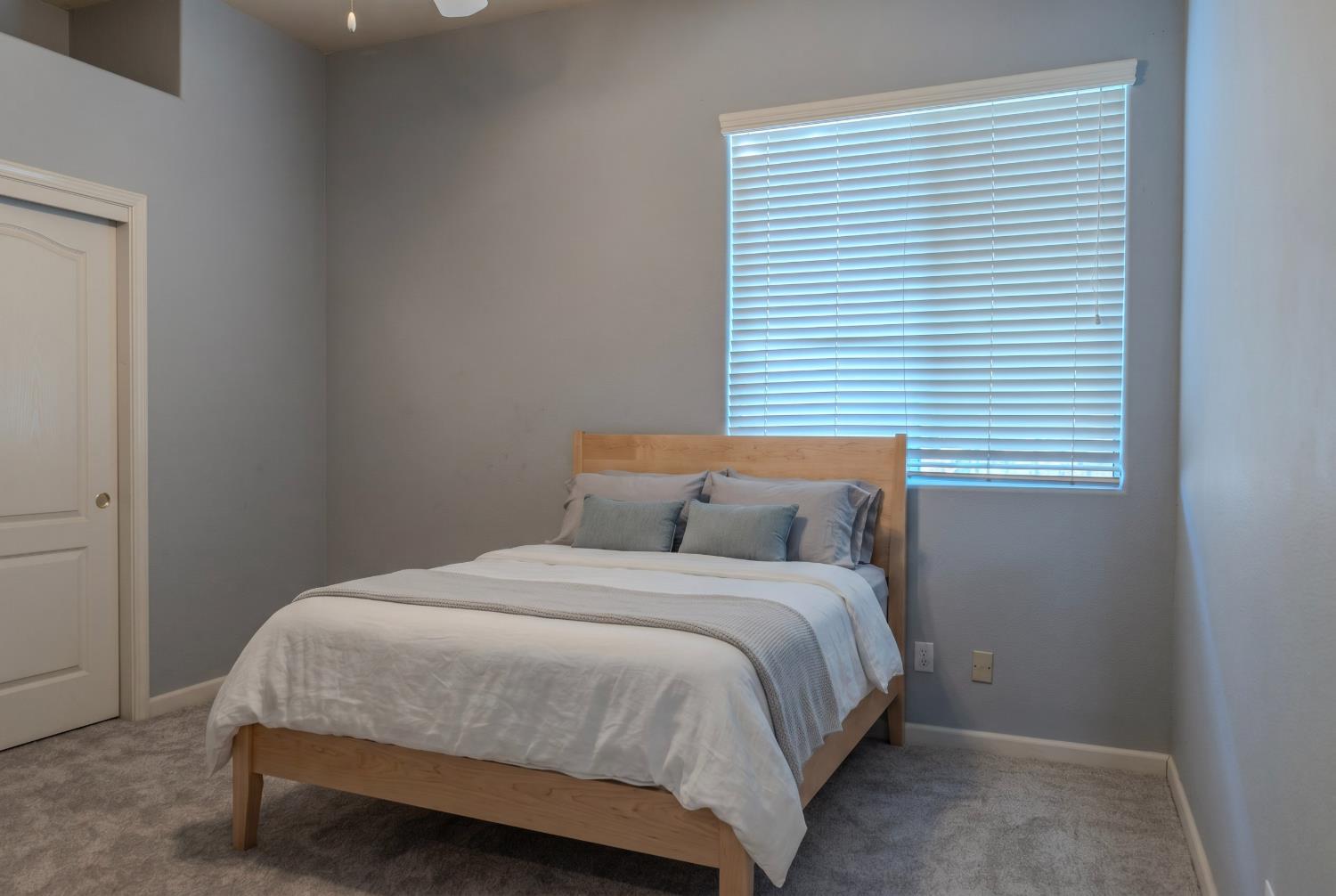 2747 Austin Ave, Clovis, CA 93611