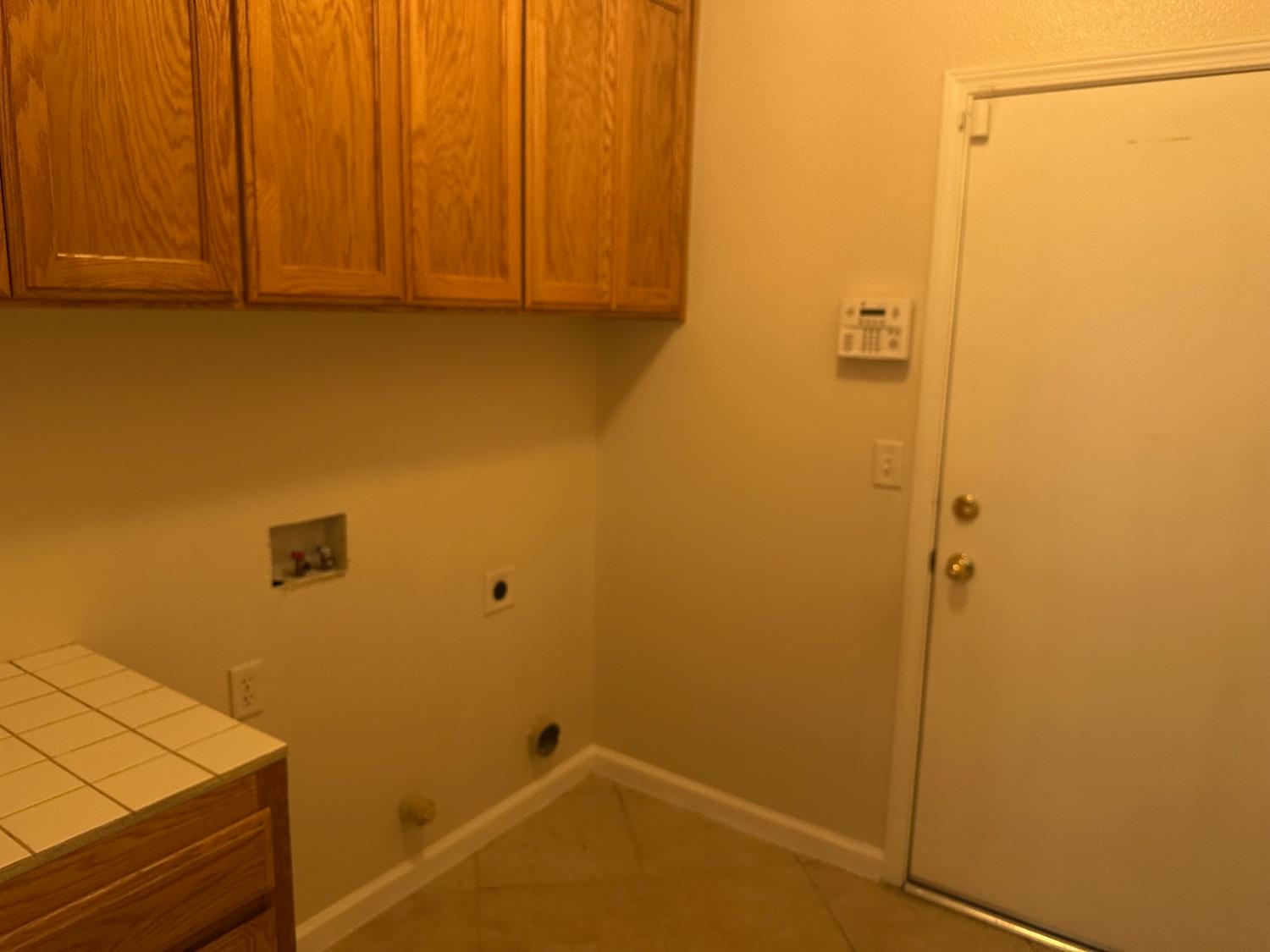 2523 E Cole, Fresno, CA 93720