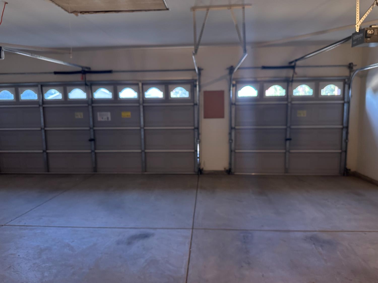 2523 E Cole, Fresno, CA 93720