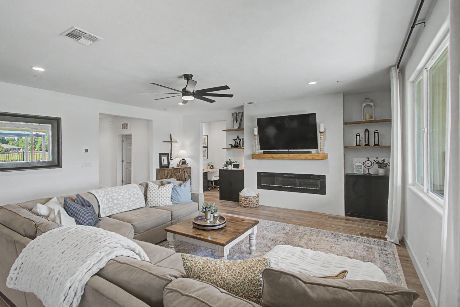 13195 Ridgewood, Chowchilla, CA 93610