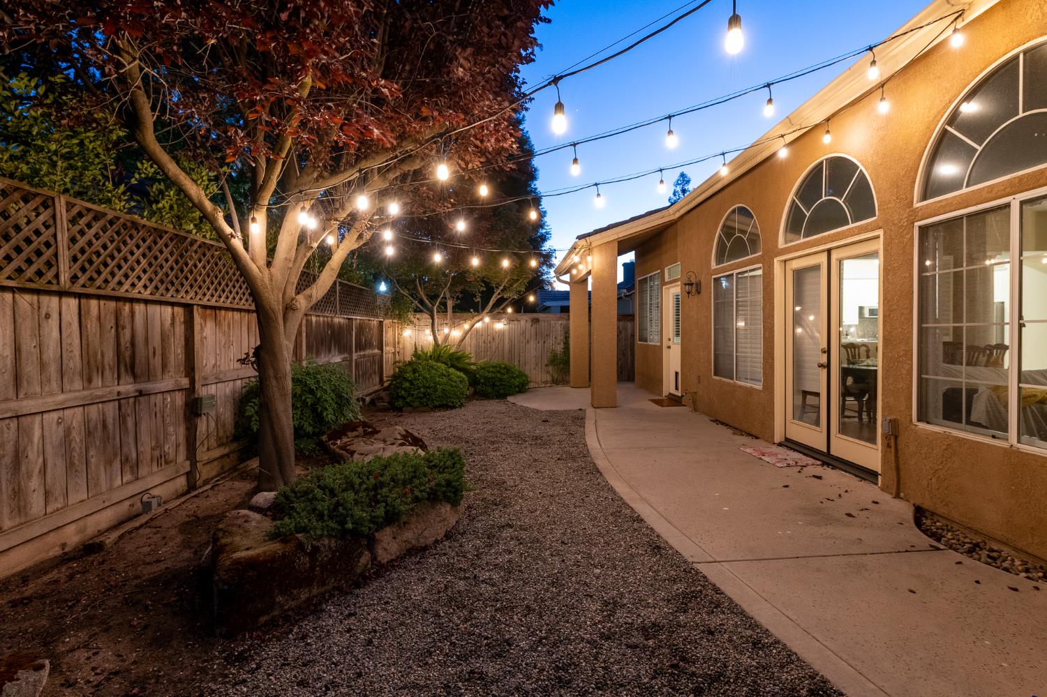 2110 W Rue St Michel, Fresno, CA 93711