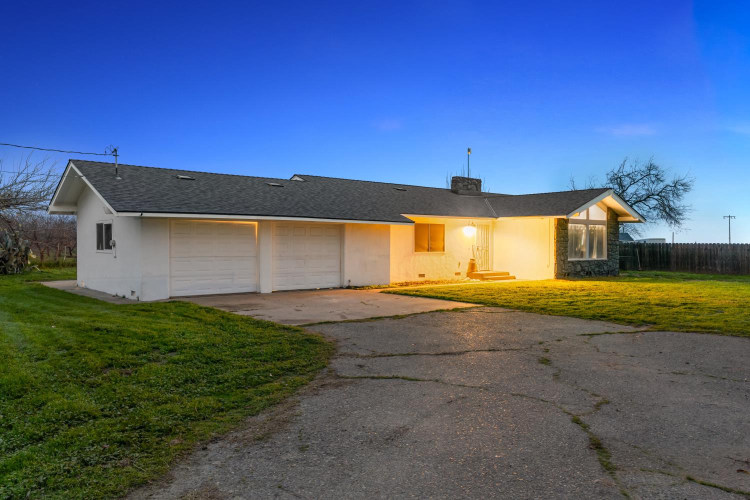4084 Fresno, Le Grand, CA 95333