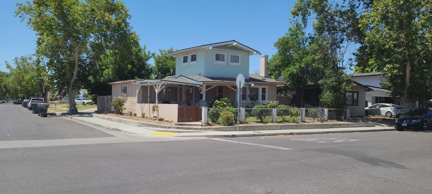 1534 E Home Ave, Fresno, CA 93728