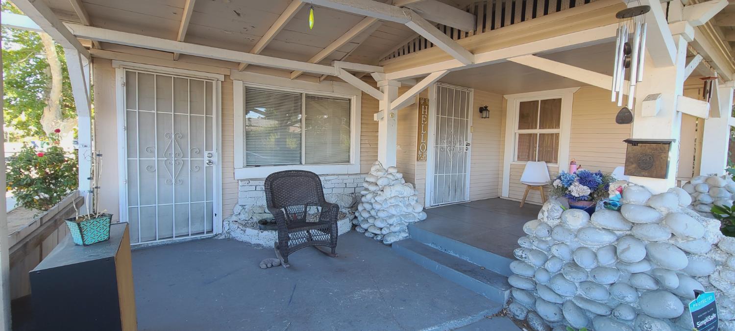 1534 E Home Ave, Fresno, CA 93728