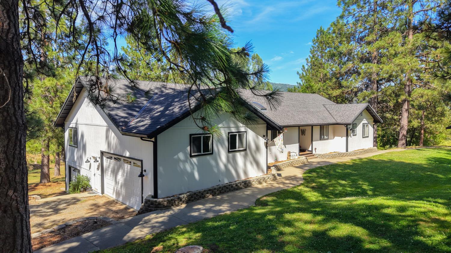 5800 Lehamite Fall Rd, Mariposa, CA 95338