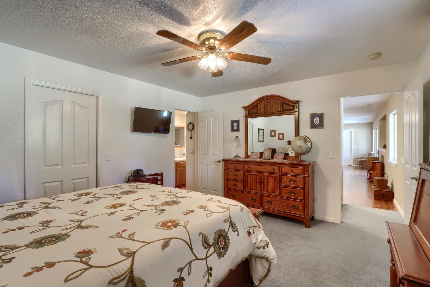 5800 Lehamite Fall Rd, Mariposa, CA 95338