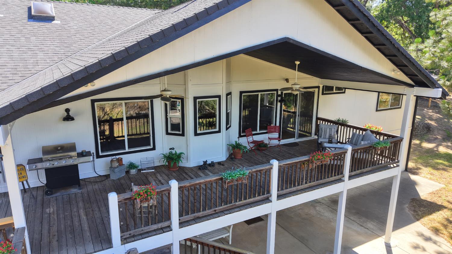 5800 Lehamite Fall Rd, Mariposa, CA 95338