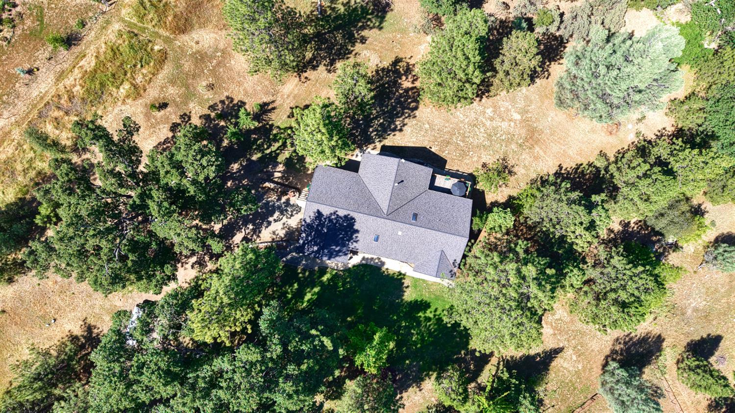 5800 Lehamite Fall Rd, Mariposa, CA 95338