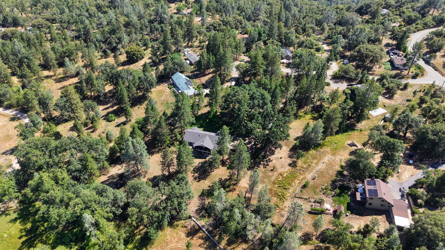 5800 Lehamite Fall Rd, Mariposa, CA 95338