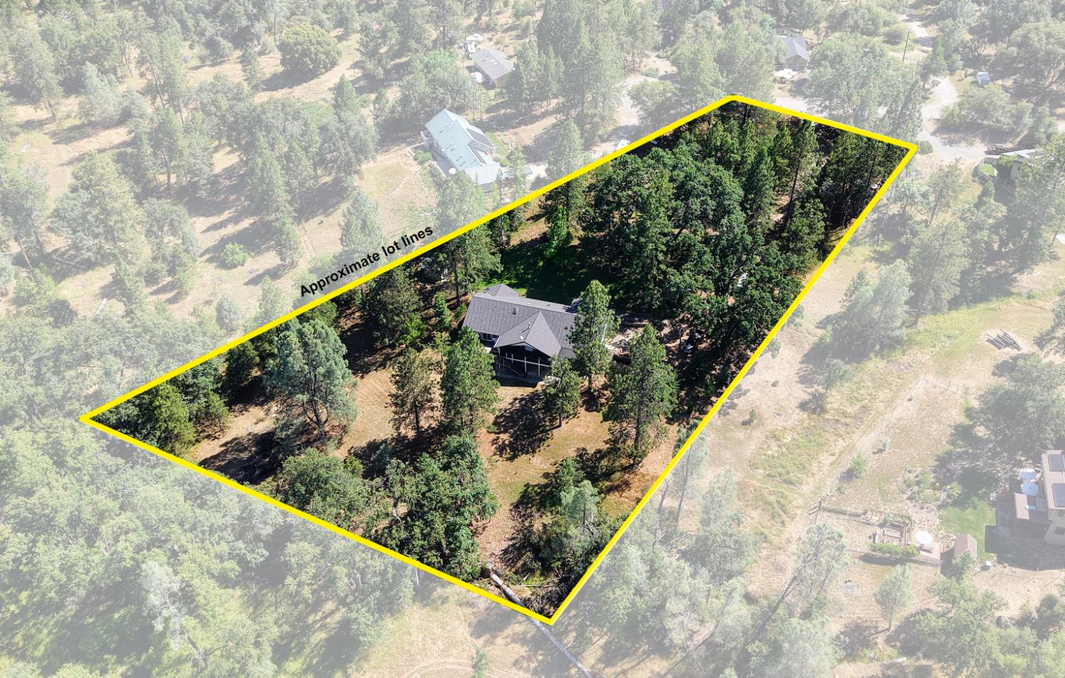 5800 Lehamite Fall Rd, Mariposa, CA 95338