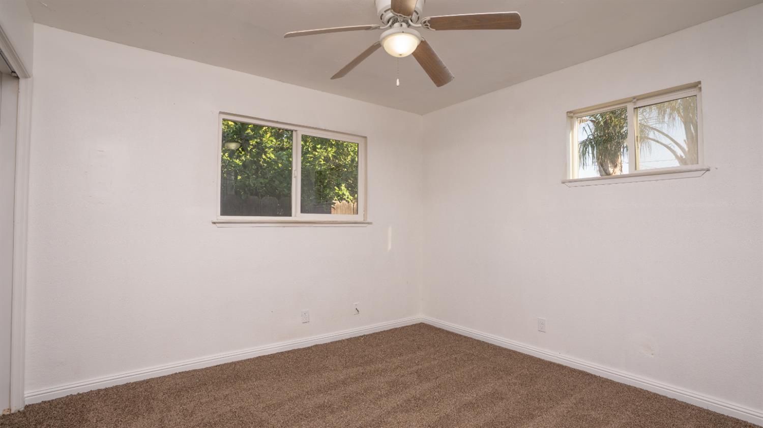 261 E Pleasant St, Coalinga, CA 93210