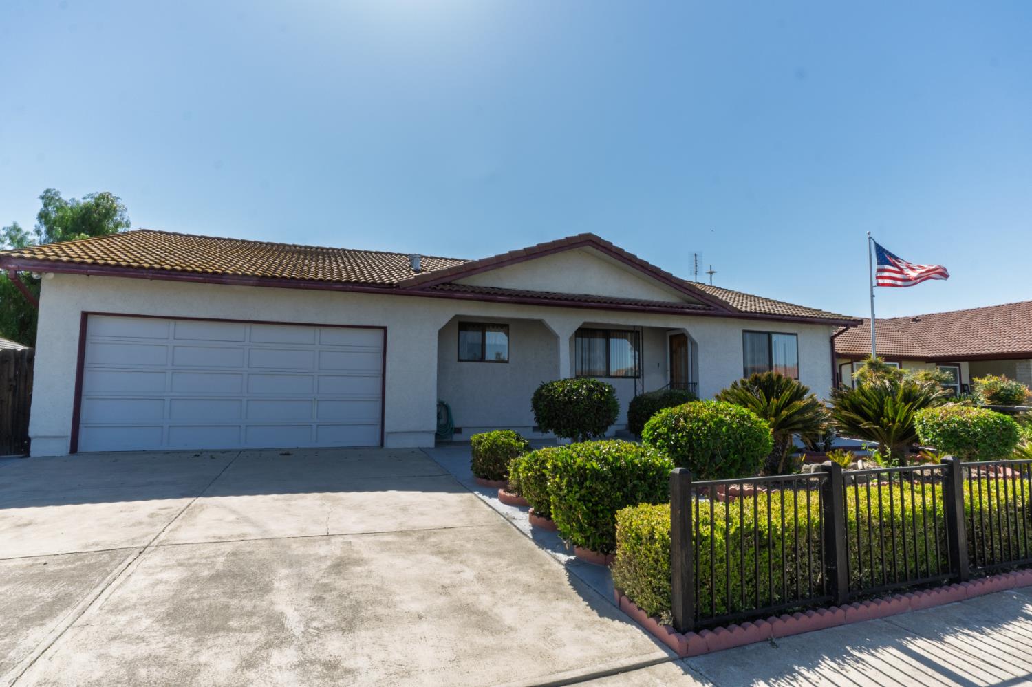 2115 S 11TH St, Los Banos, CA 93635