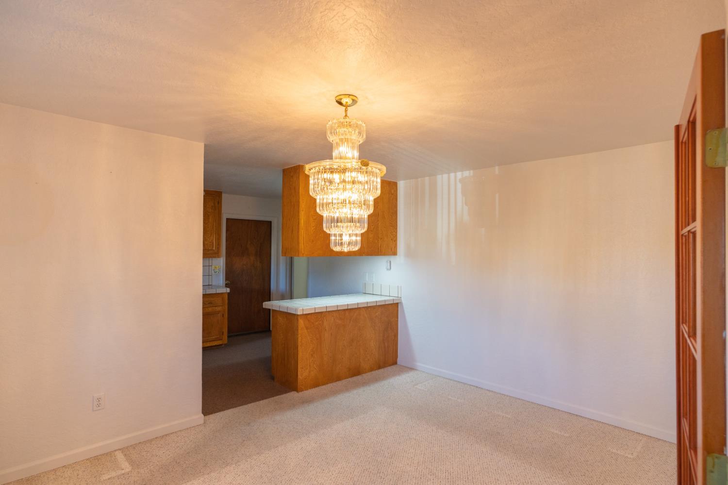 2115 S 11TH St, Los Banos, CA 93635