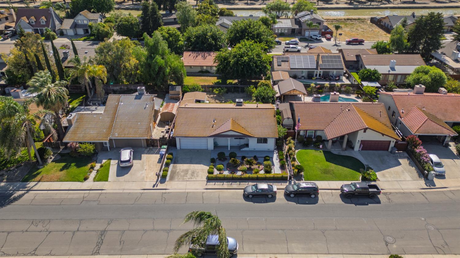 2115 S 11TH St, Los Banos, CA 93635