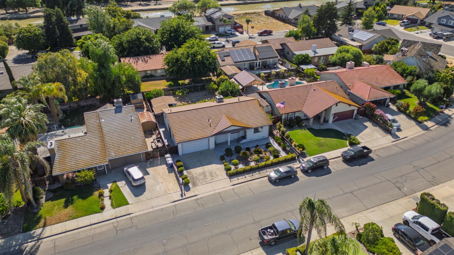 2115 S 11TH St, Los Banos, CA 93635