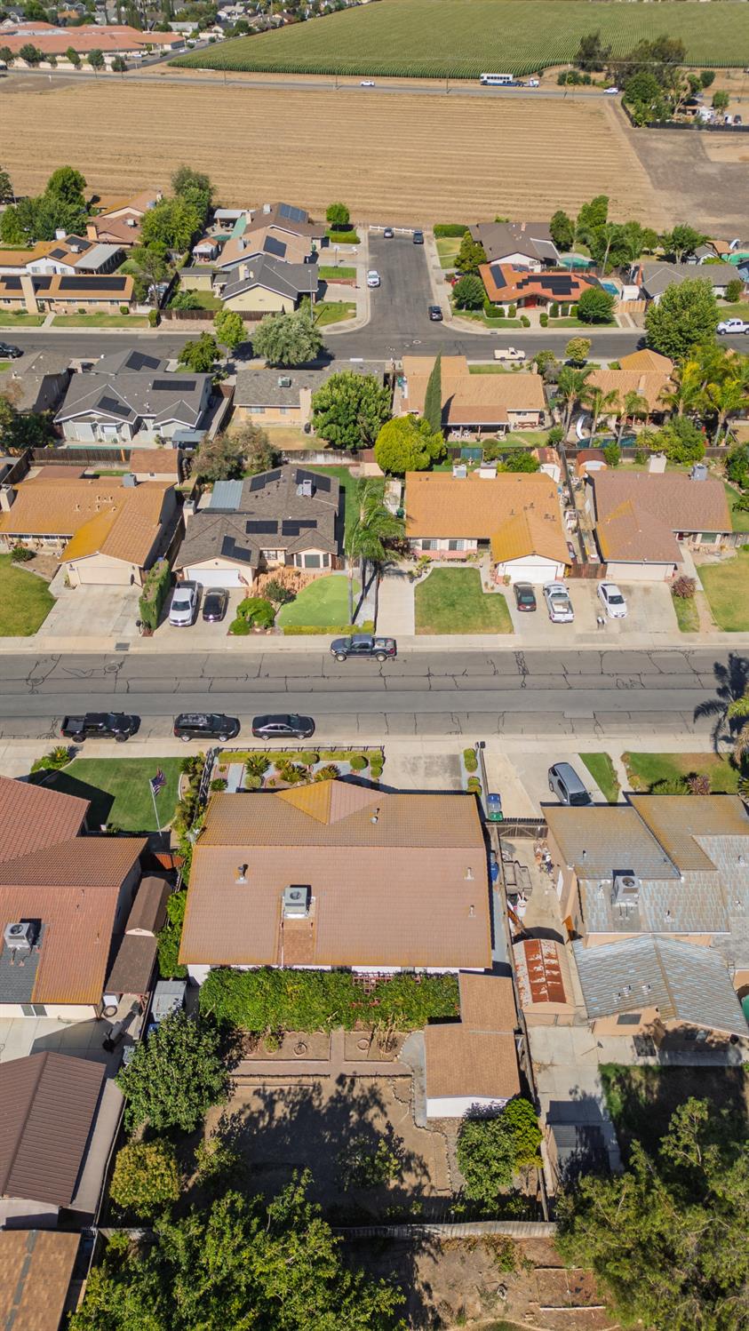 2115 S 11TH St, Los Banos, CA 93635
