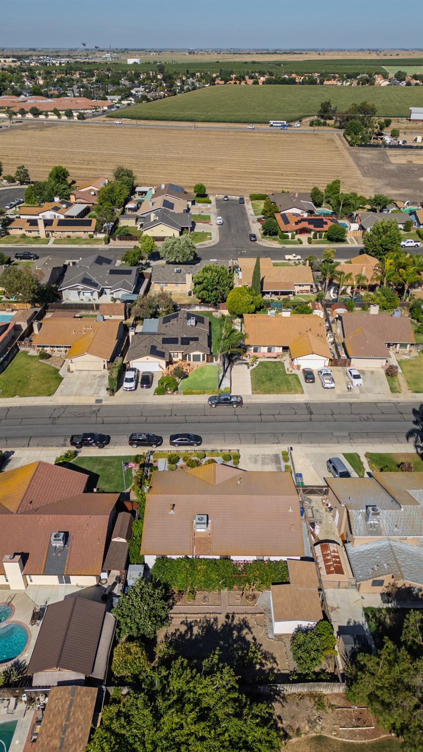 2115 S 11TH St, Los Banos, CA 93635