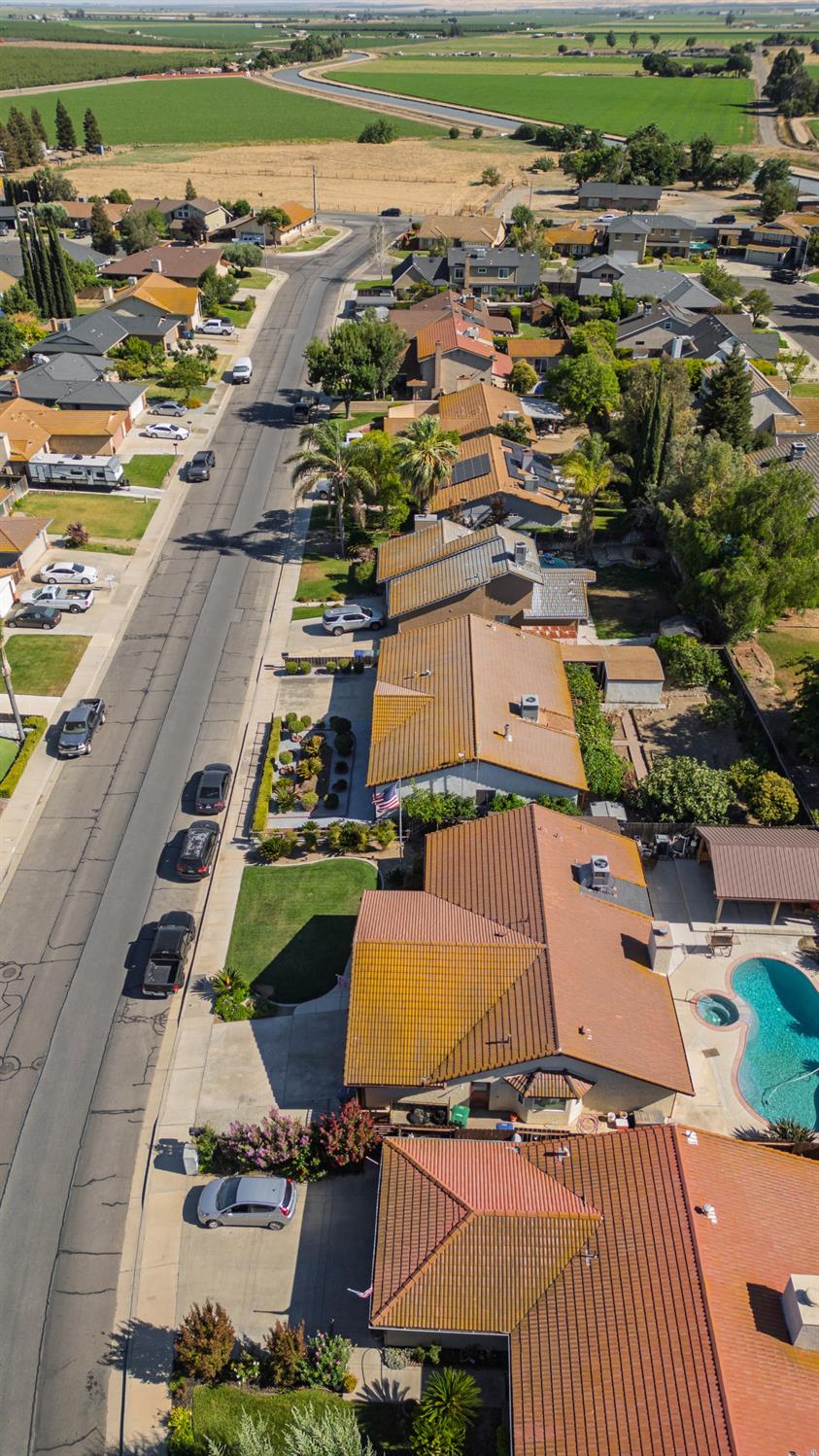 2115 S 11TH St, Los Banos, CA 93635
