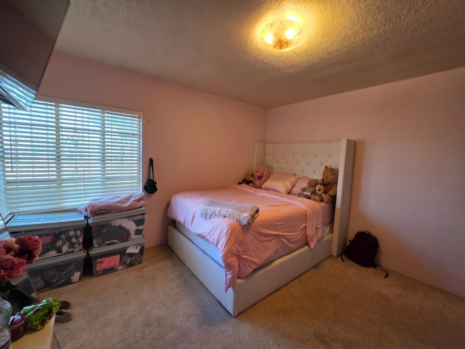 2010 W Kearney Blvd, Fresno, CA 93706