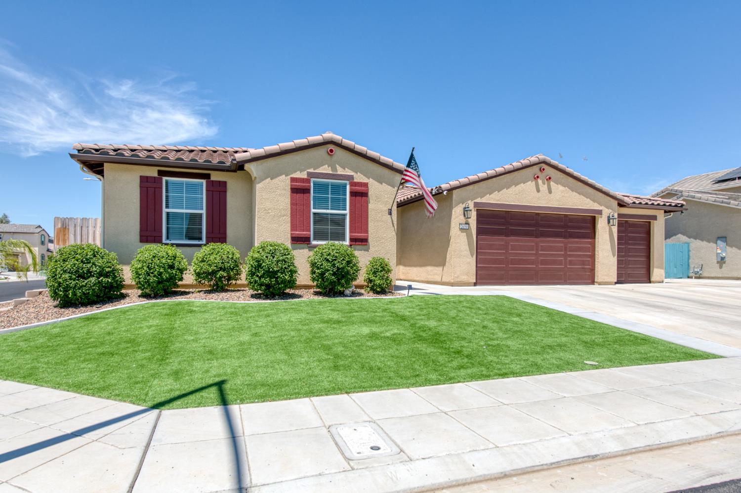 2659 N Dee Ann Ave, Fresno, CA 93727