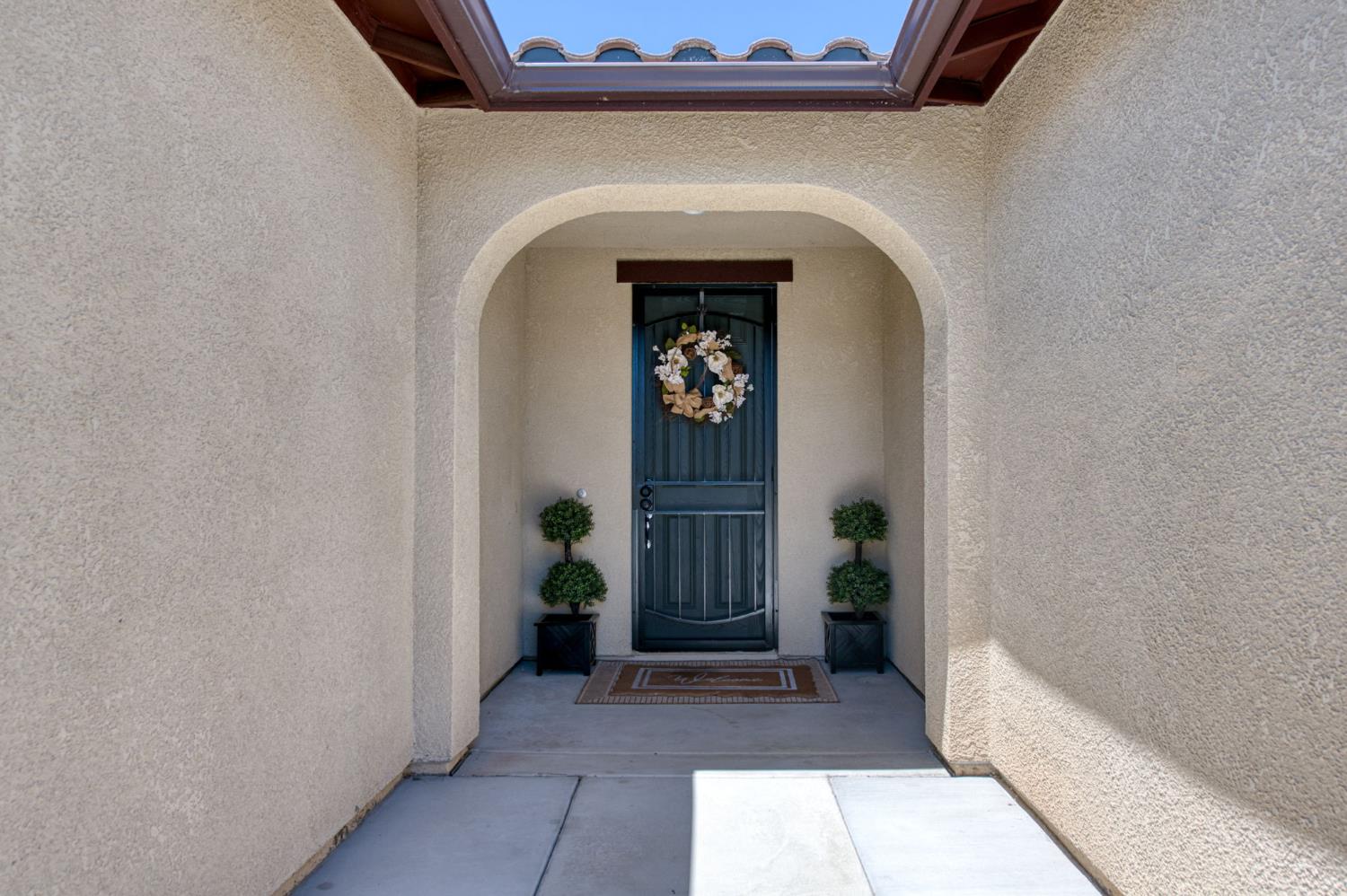 2659 N Dee Ann Ave, Fresno, CA 93727