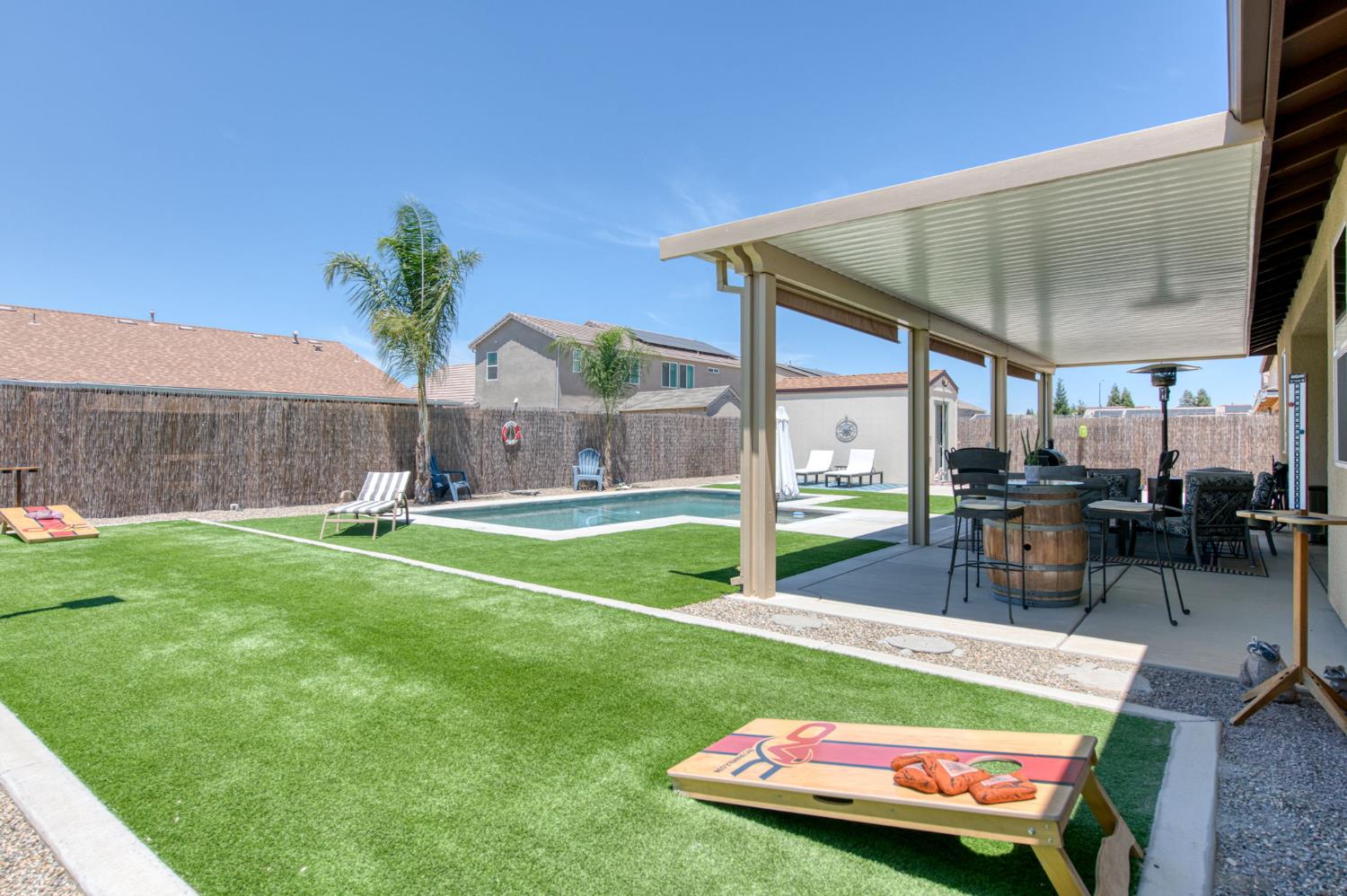 2659 N Dee Ann Ave, Fresno, CA 93727