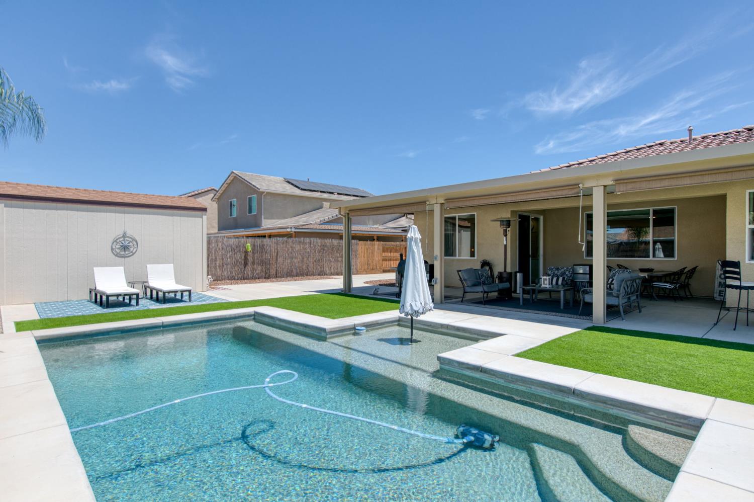 2659 N Dee Ann Ave, Fresno, CA 93727