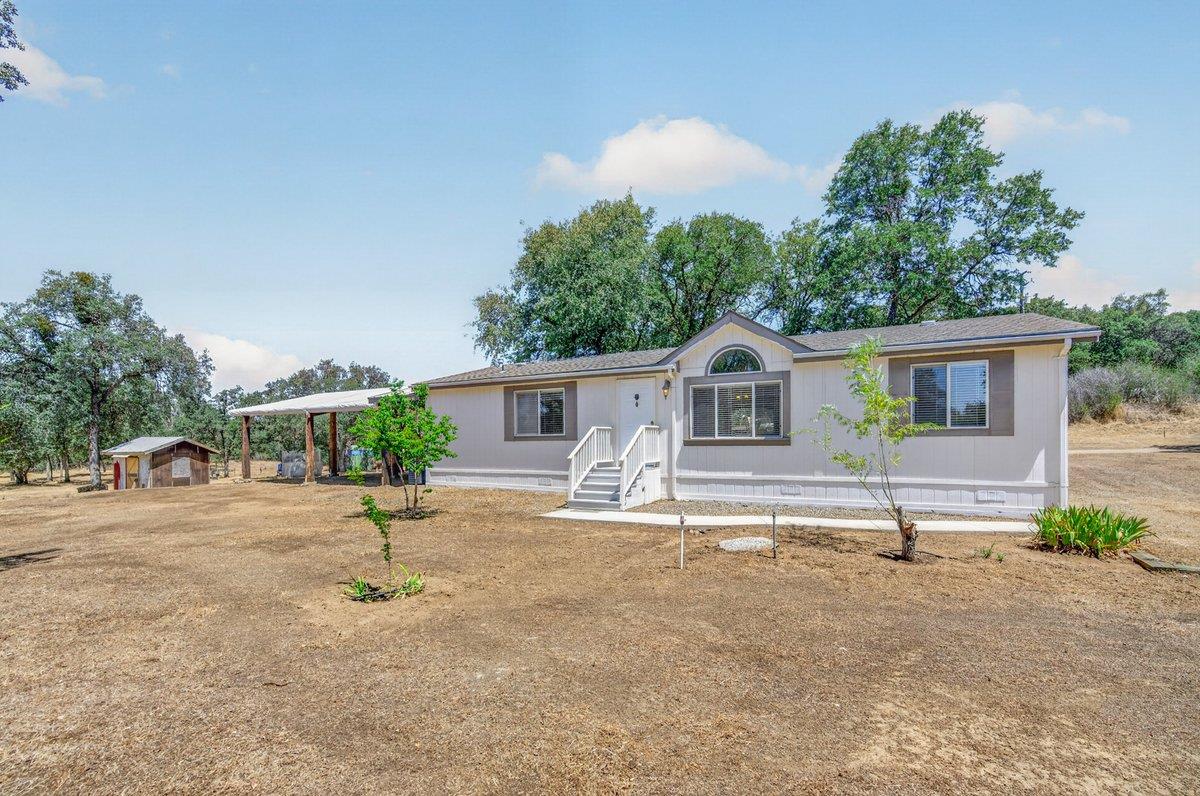 31417 Auberry Rd, Auberry, CA 93602